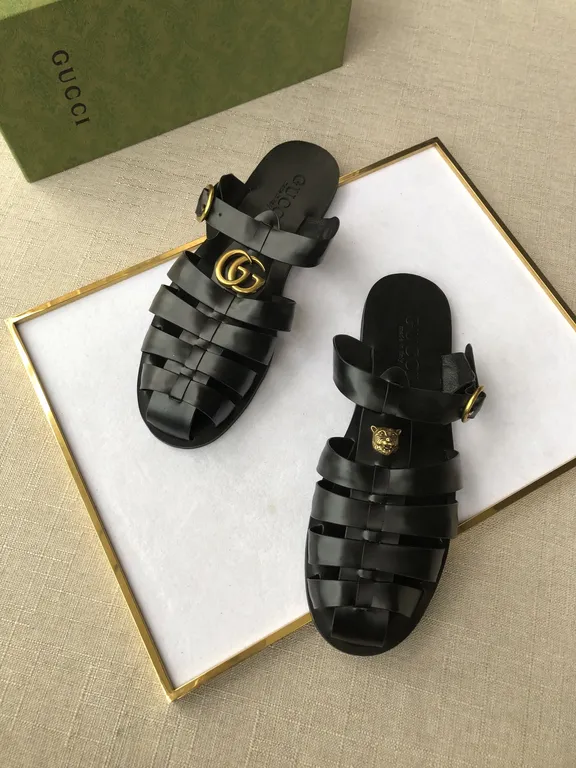 Gucci Shoe 